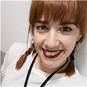 Graduada en Publicidad y RRPP y Técnico Superior en Iluminación, Captación y Tratamiento de la Imagen. Finalizando máster en Formación del Profesorado